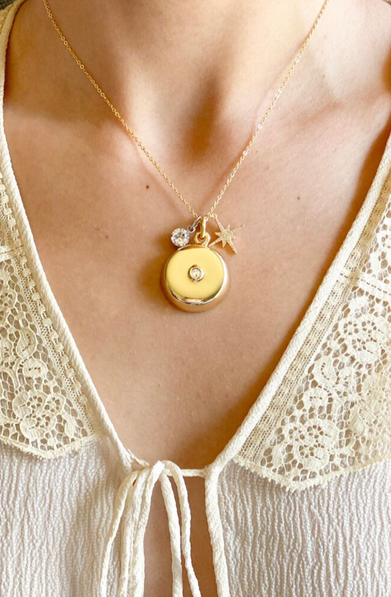 invisaWear Smart Jewelry Stylish Panic Button Wearable Safety